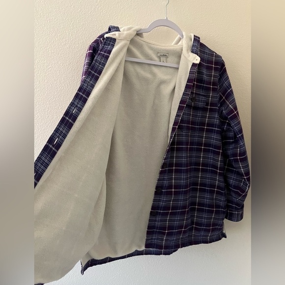 L.L. Bean Purple Plaid Hooded Fleece Lined Button Front Shirt With Pockets Large - Picture 5 of 8